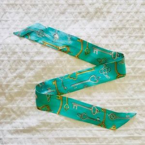 Authentic Tiffany and Co Silk Twilly key pattern